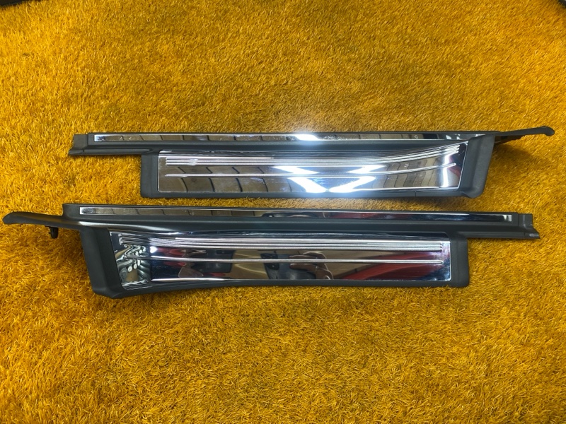 Накладка на порог салона, 2500 рублей, Красноярск