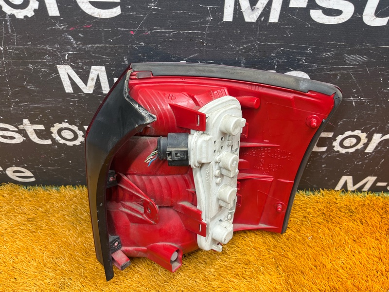 Фонарь задний, 2000 рублей, Красноярск