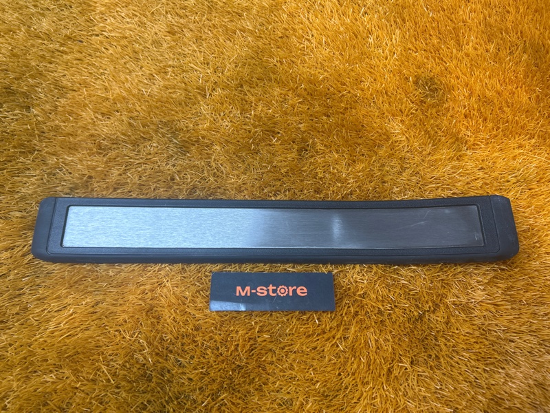 Накладка на порог салона, 500 рублей, Красноярск