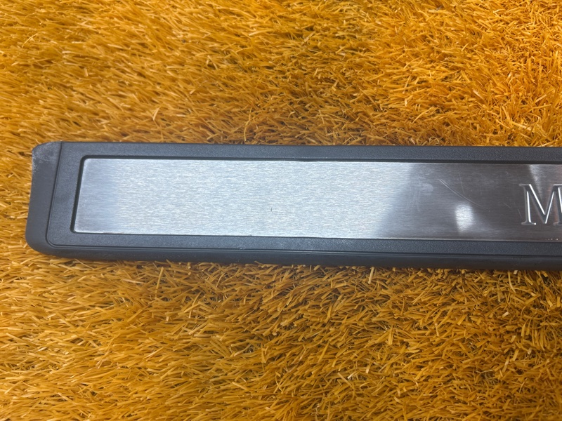 Накладка на порог салона, 600 рублей, Красноярск