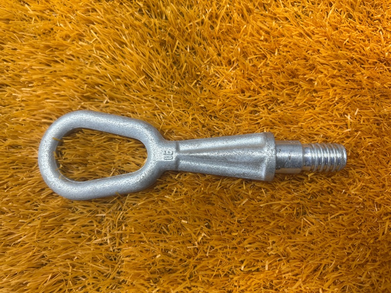 Крюк буксировочный, 1500 рублей, Красноярск