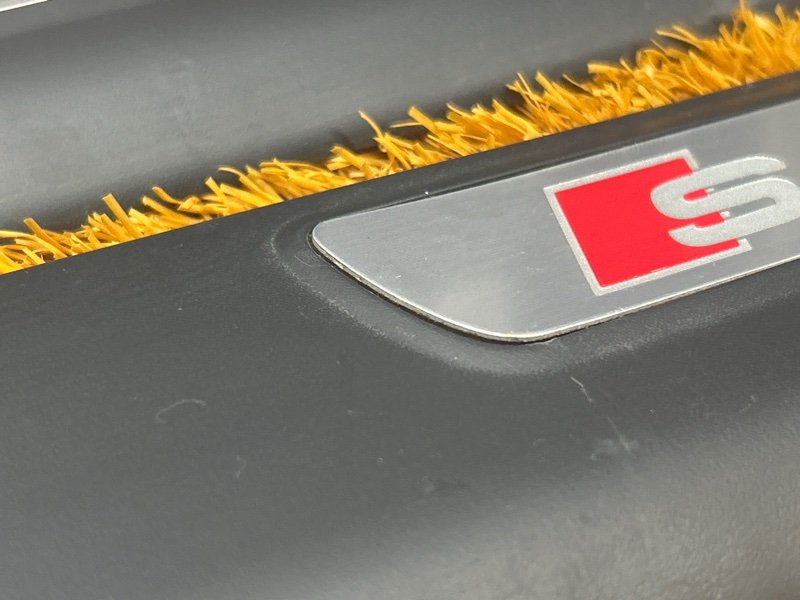 Накладка на порог салона, 4500 рублей, Красноярск