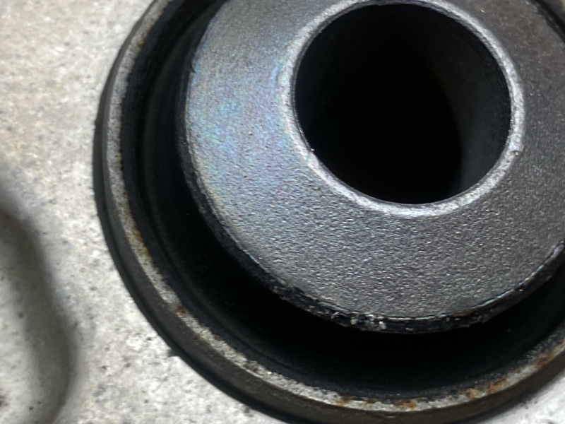 Рычаг подвески верхний, 1500 рублей, Красноярск