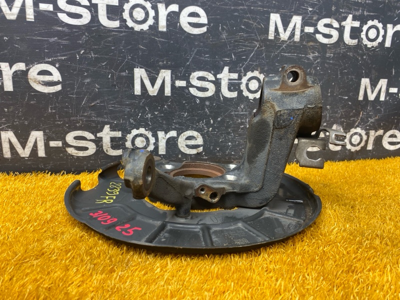 кулак поворотный, 1300 рублей, Красноярск