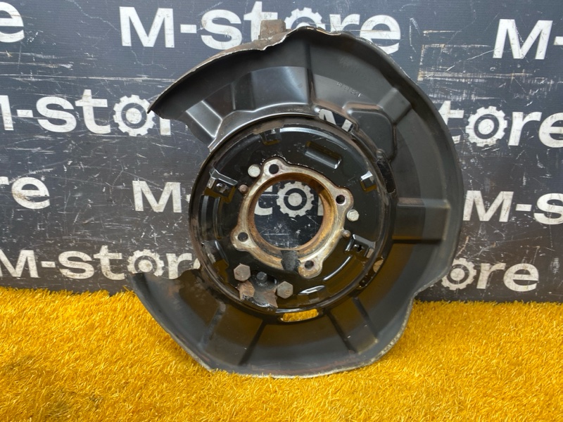 кулак поворотный, 1800 рублей, Красноярск