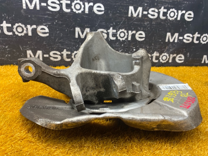 кулак поворотный, 2000 рублей, Красноярск