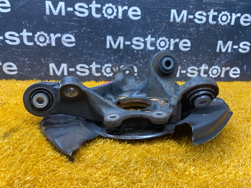 кулак поворотный, 1800 рублей, Красноярск