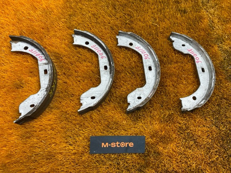 Колодки ручника, 700 рублей, Красноярск