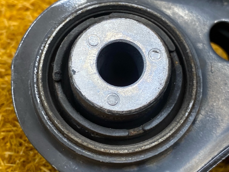 Рычаг подвески верхний, 900 рублей, Красноярск