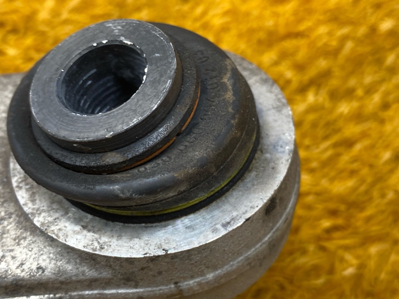 Рычаг подвески верхний, 1000 рублей, Красноярск