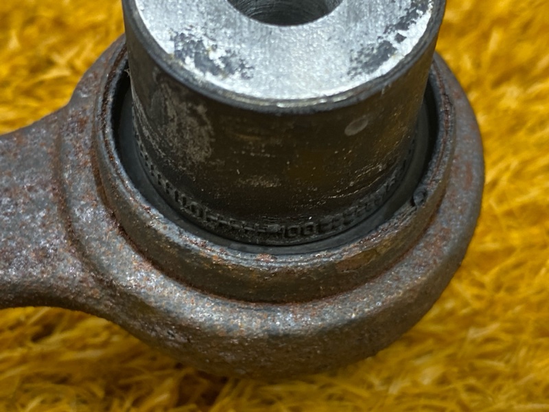 Рычаг подвески нижний, 1000 рублей, Красноярск