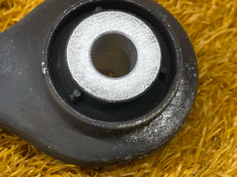 Рычаг подвески нижний, 1000 рублей, Красноярск