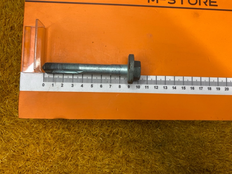 Болт развальный, 800 рублей, Красноярск