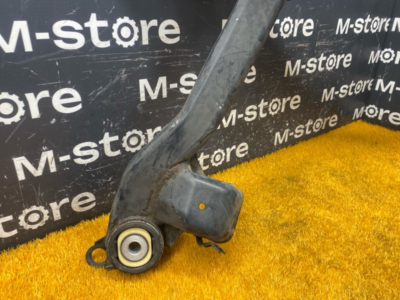 Балка поперечная (подрамник), 4000 рублей, Красноярск