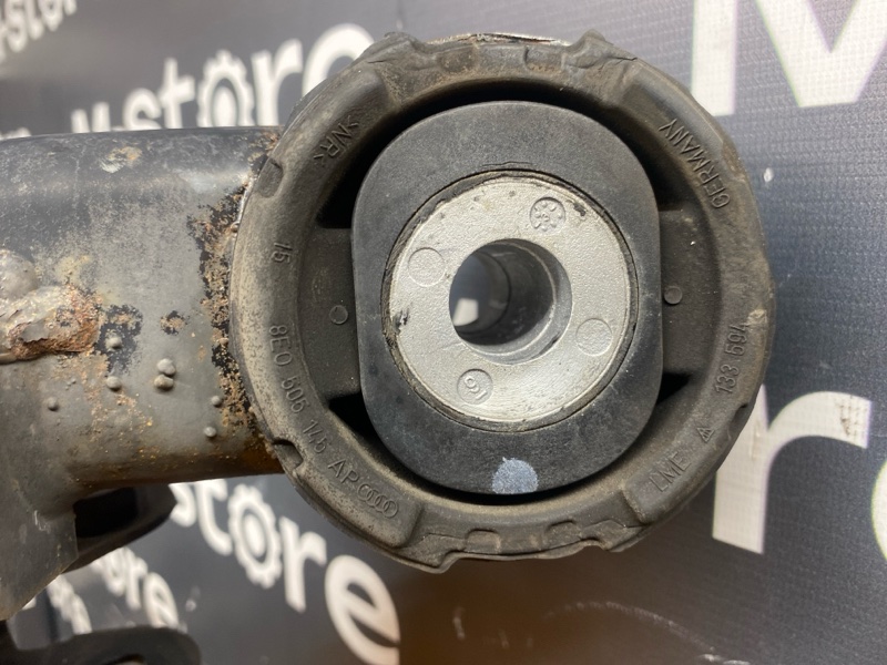 Балка поперечная (подрамник), 4000 рублей, Красноярск