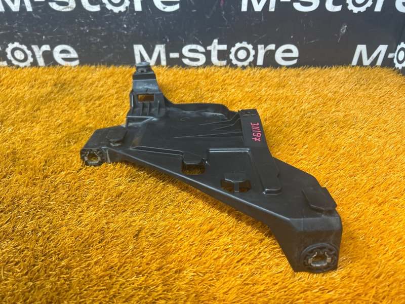 кронштейн фары, 4000 рублей, Красноярск