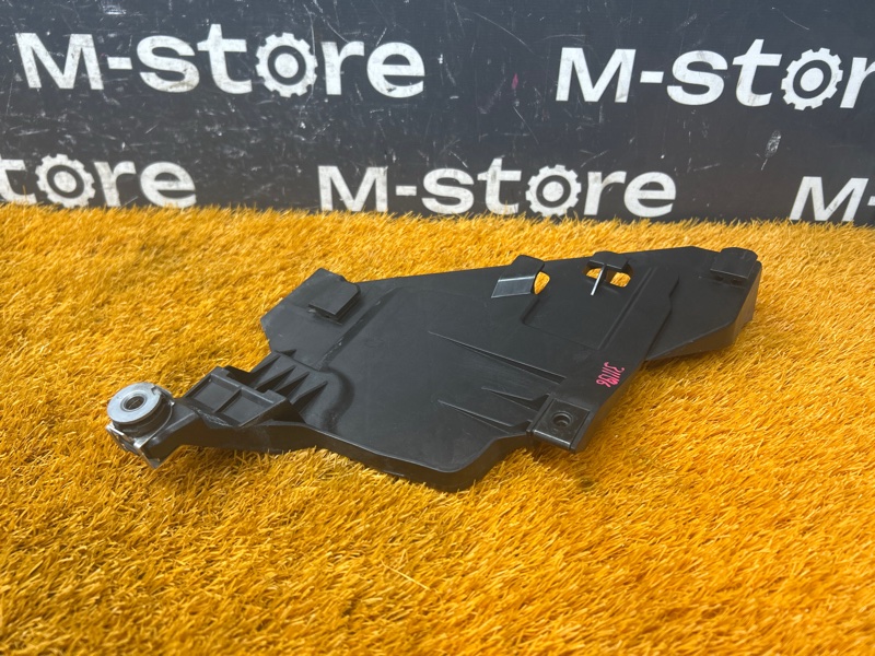 кронштейн фары, 3500 рублей, Красноярск