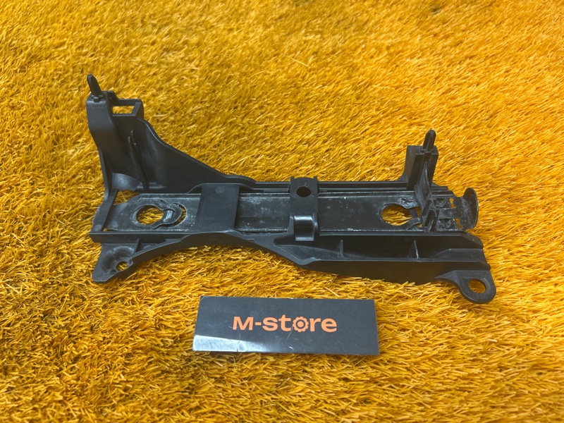 кронштейн фары, 2000 рублей, Красноярск