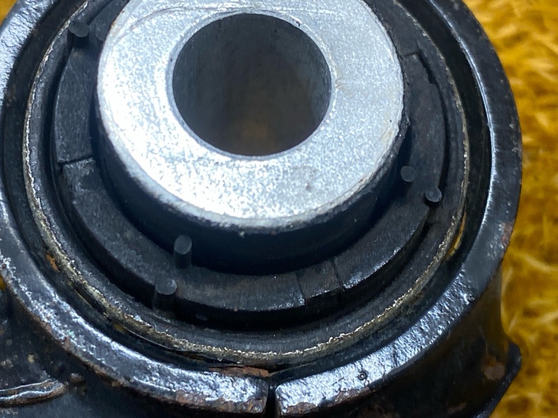 Рычаг подвески верхний, 1500 рублей, Красноярск