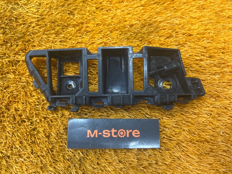 крепление бампера, 1300 рублей, Красноярск