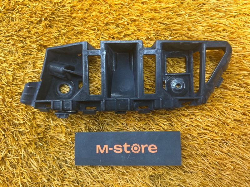 крепление бампера, 1300 рублей, Красноярск