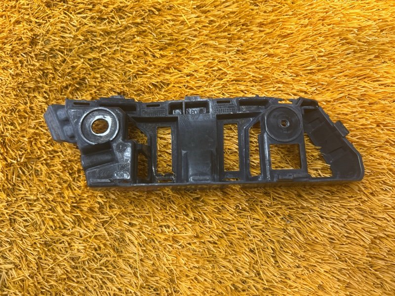 крепление бампера, 1300 рублей, Красноярск