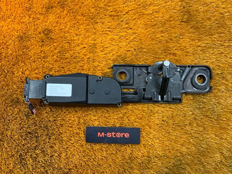 Доводчик крышки багажника, 5000 рублей, Красноярск