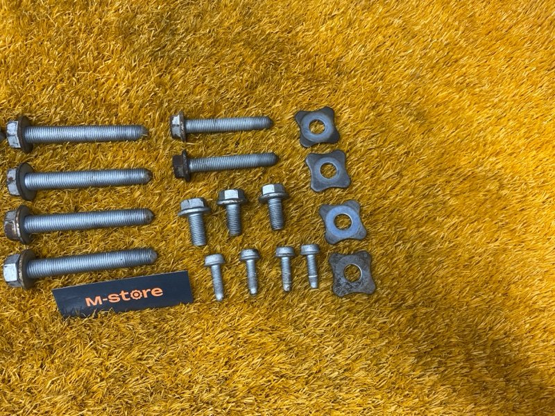 Болты и гайки задней подвески, 400 рублей, Красноярск