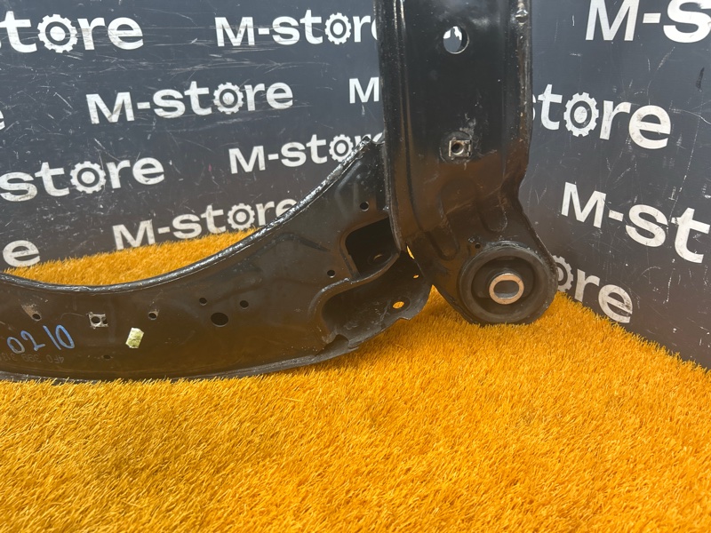 Балка поперечная (подрамник), 7000 рублей, Красноярск