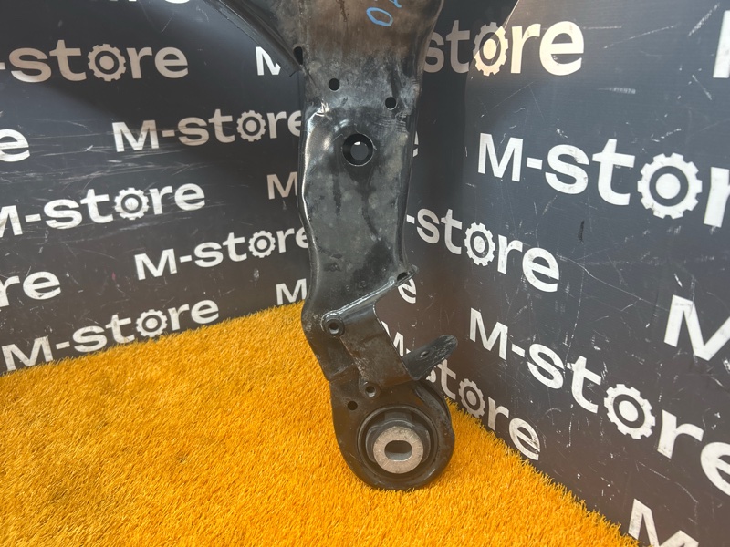 Балка поперечная (подрамник), 7000 рублей, Красноярск