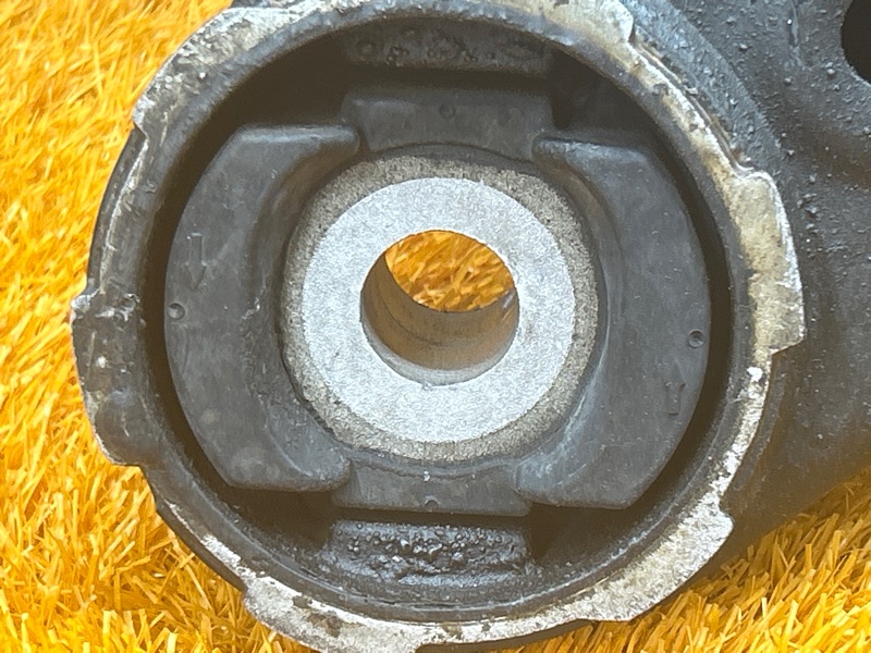 Балка поперечная (подрамник), 5000 рублей, Красноярск