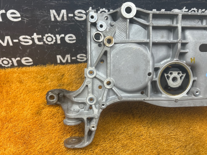 Балка поперечная (подрамник), 3000 рублей, Красноярск