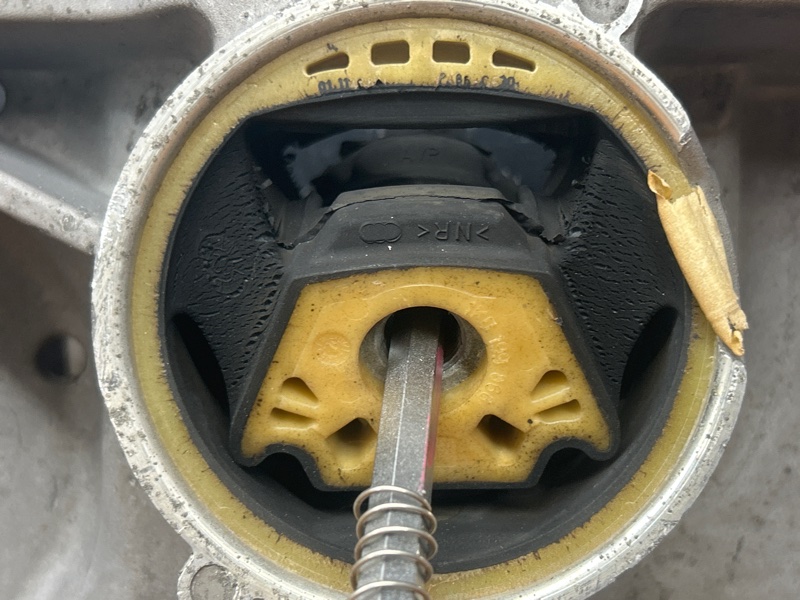 Балка поперечная (подрамник), 3000 рублей, Красноярск