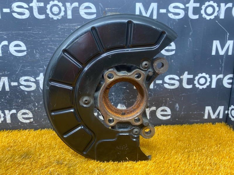 кулак поворотный, 1300 рублей, Красноярск