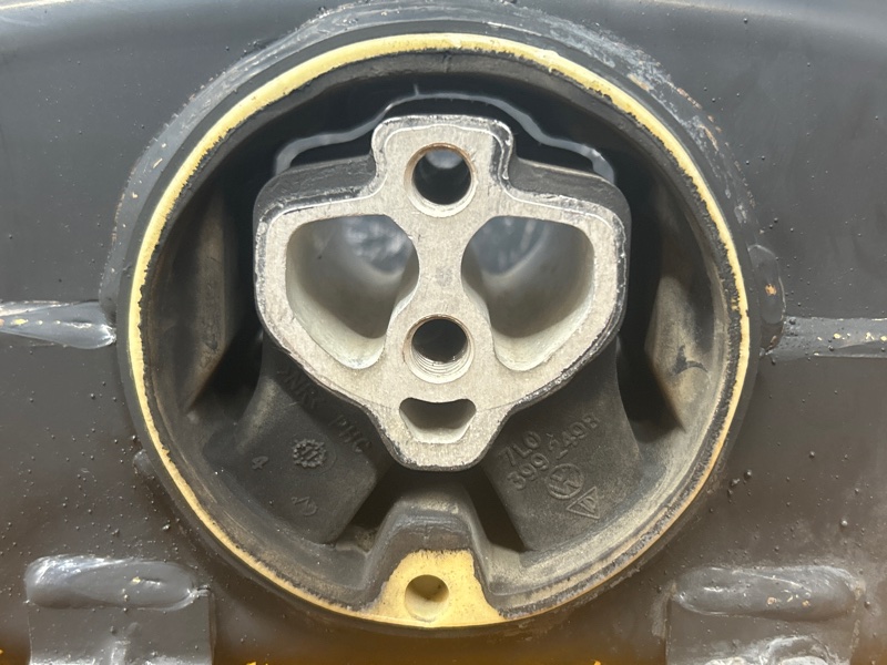 балка раздатки, 8000 рублей, Красноярск