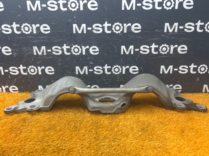 Кронштейн КПП, 2000 рублей, Красноярск