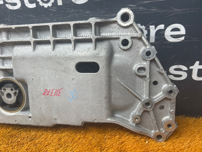 Балка поперечная (подрамник), 3000 рублей, Красноярск