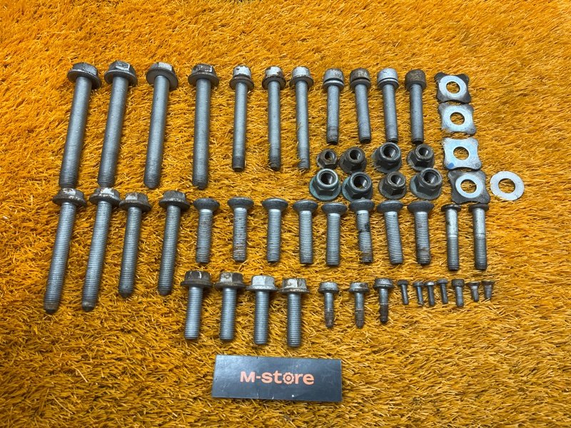 Болты и гайки задней подвески, 800 рублей, Красноярск