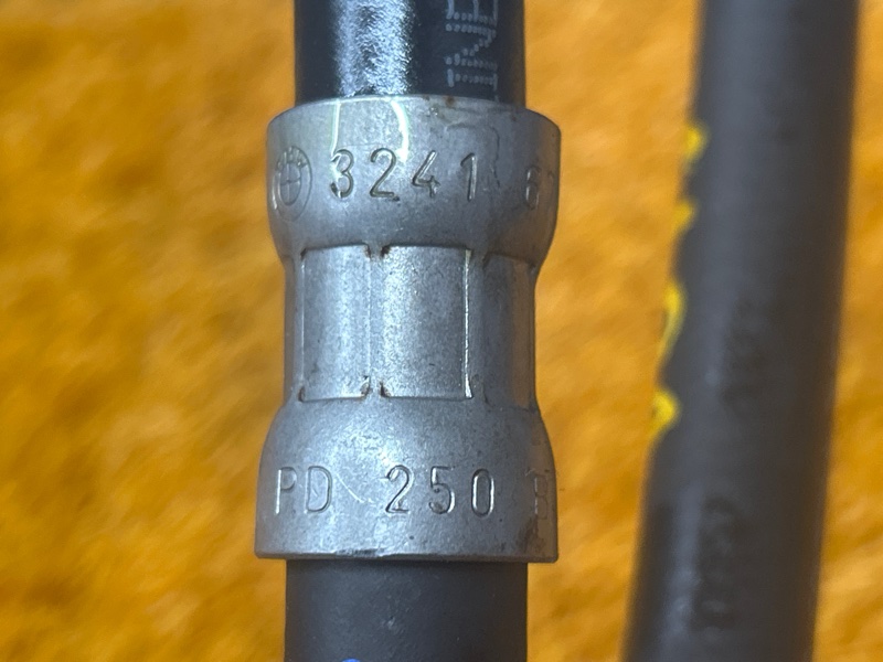 шланг гидроусилителя, 2000 рублей, Красноярск