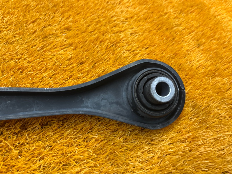 Рычаг подвески нижний, 1000 рублей, Красноярск