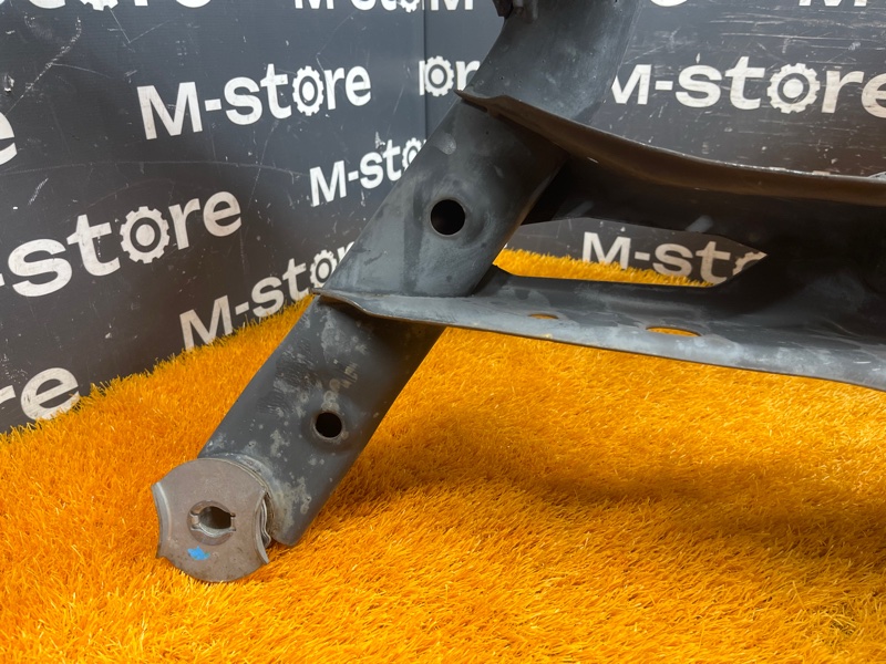 Балка поперечная (подрамник), 5000 рублей, Красноярск