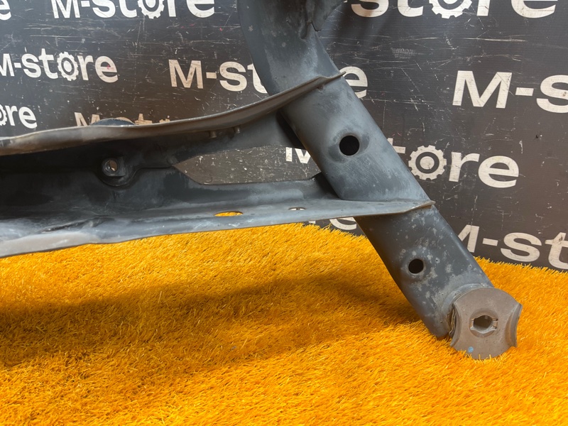 Балка поперечная (подрамник), 5000 рублей, Красноярск