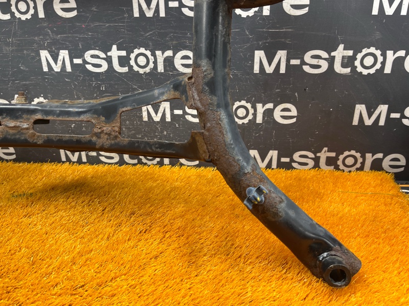 Балка поперечная (подрамник), 5400 рублей, Красноярск