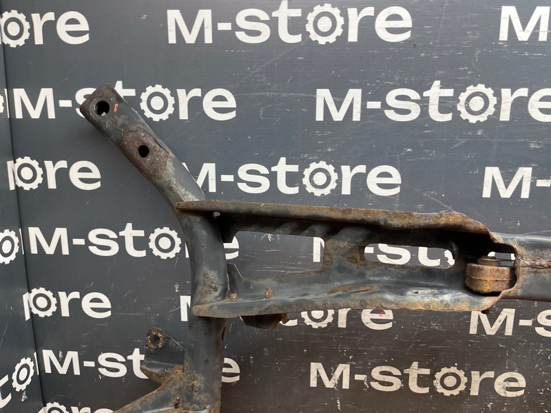 Балка поперечная (подрамник), 5400 рублей, Красноярск