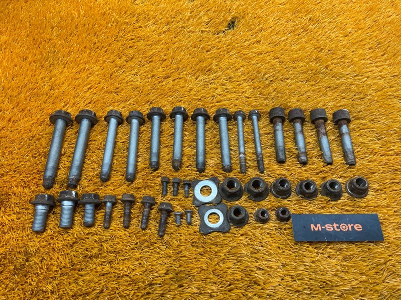 Болты и гайки задней подвески, 700 рублей, Красноярск