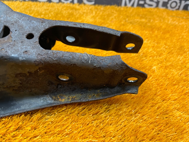 Рычаг подвески нижний, 1500 рублей, Красноярск