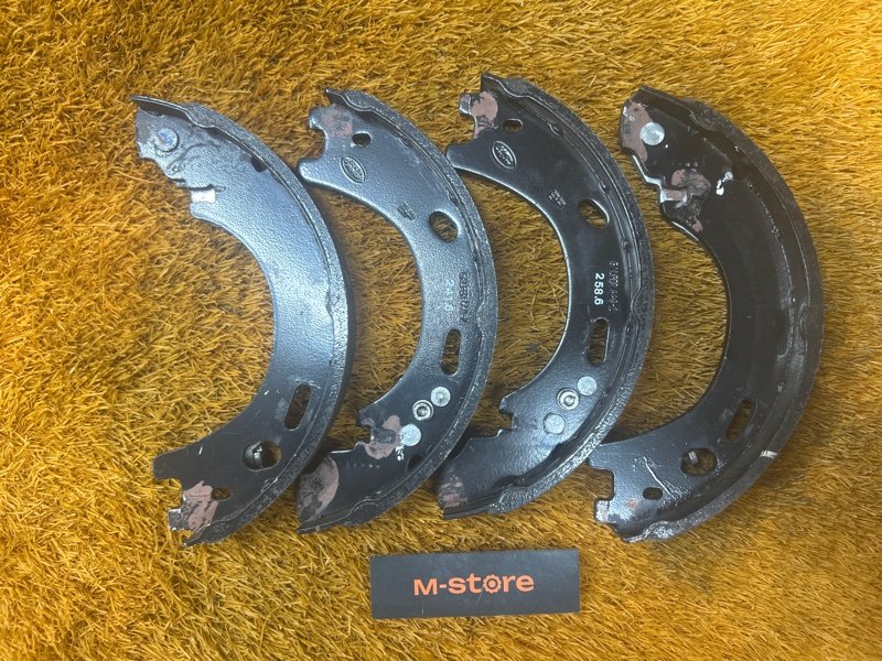 Колодки ручника, 1400 рублей, Красноярск