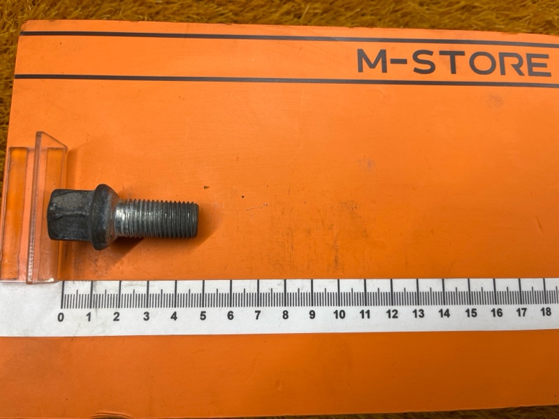 болт колесный, 2000 рублей, Красноярск