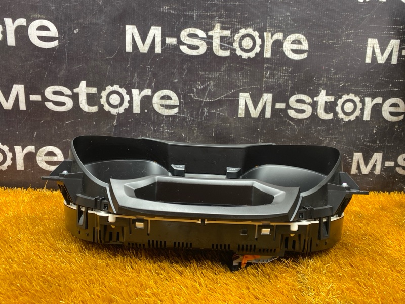 щиток приборов, 2000 рублей, Красноярск