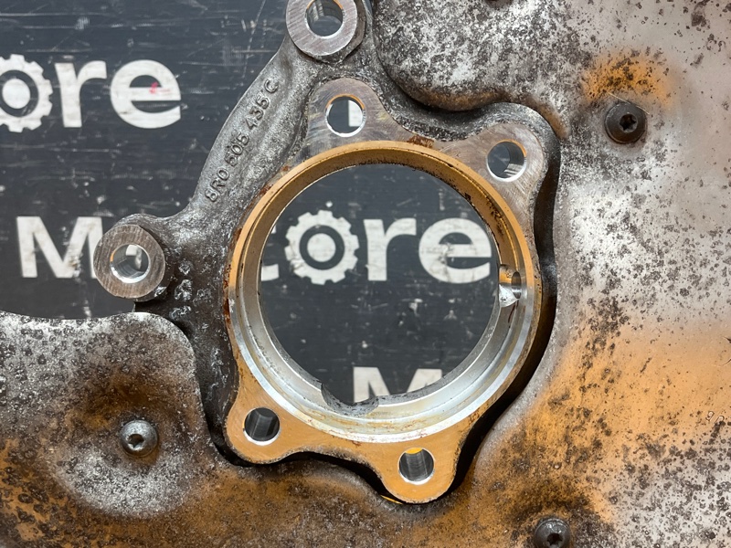 кулак поворотный, 1500 рублей, Красноярск